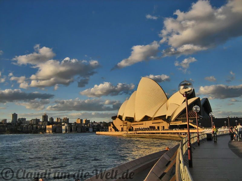sydney-opera