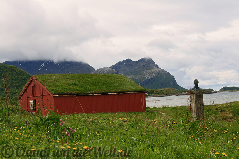 Norwegen Rorbu am Fjord