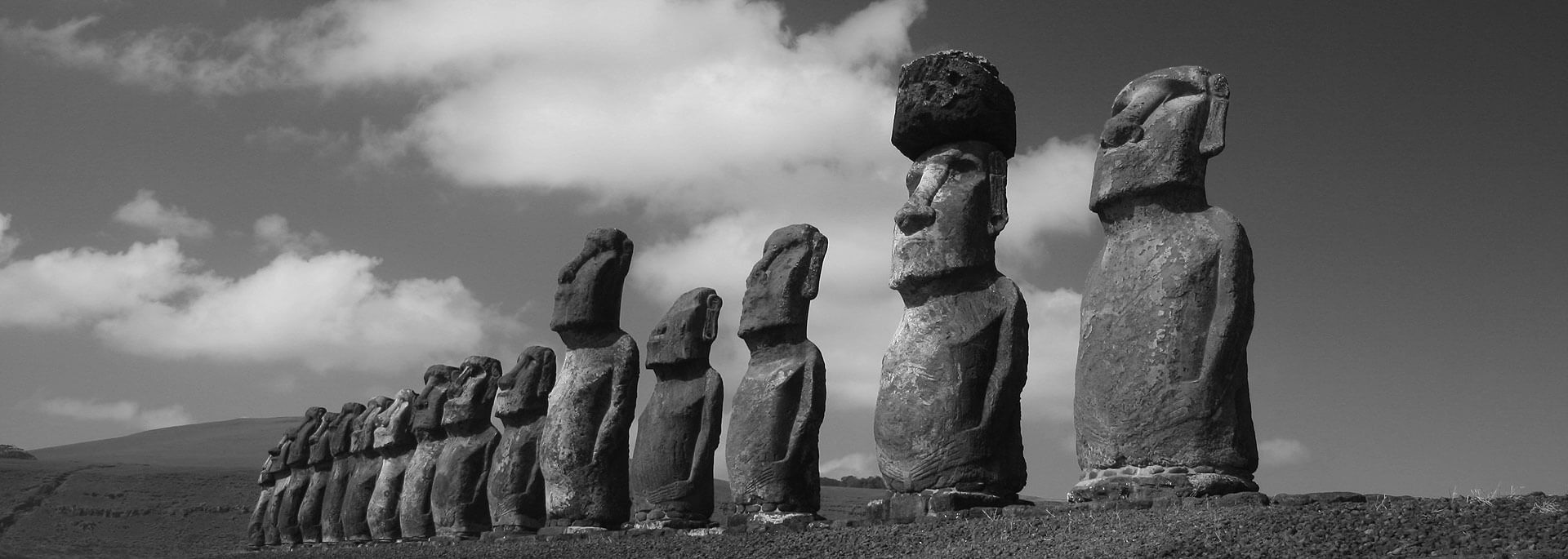 Fotos: Moai der Osterinsel in Schwarzweiß
