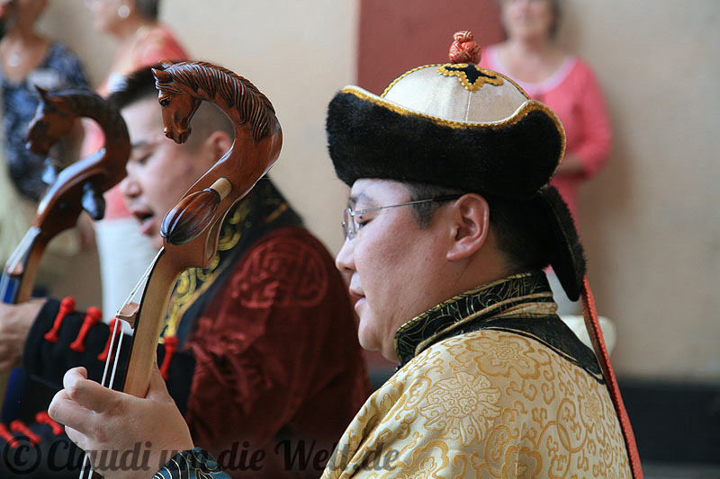 Konzert mit Pferdekopfgeige Konzert mit Pferdekopfgeige