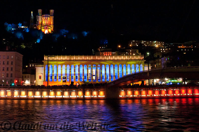 lyon-fete-des-lumieres-grand-opera-2