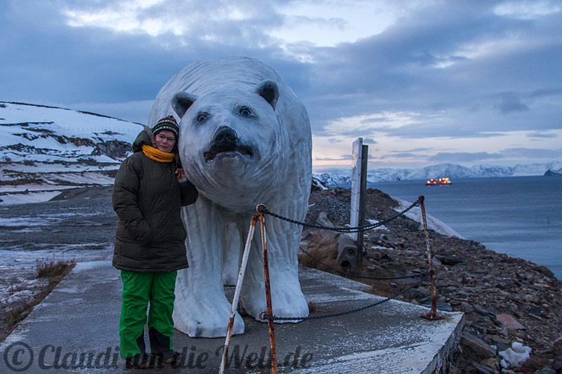 Hammerfest Eisbärenstatue am Stadteingang