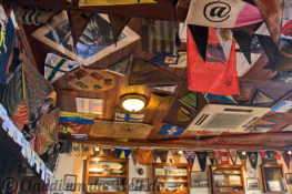 Institution für Segler: Peter Café Sport in Horta