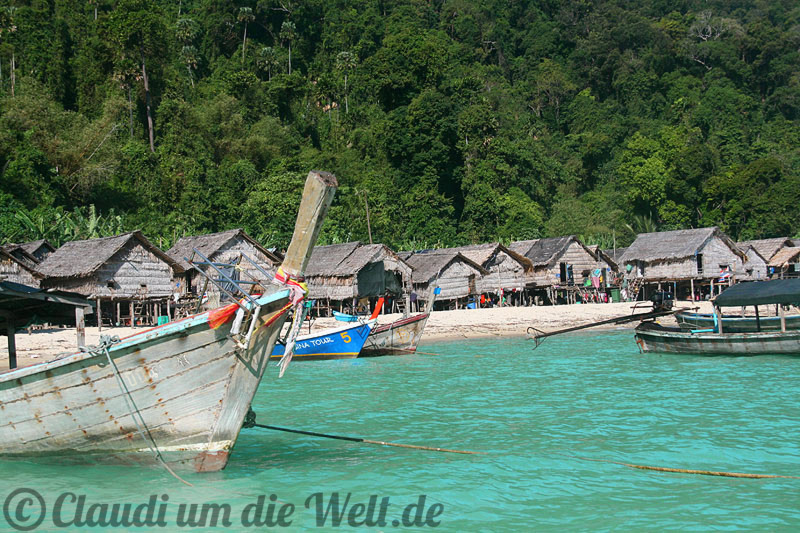Moken-Dorf auf Surin