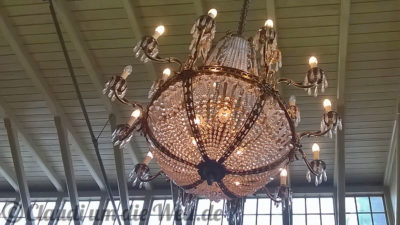 Kronleuchter in der Markthalle Alt-Moabit