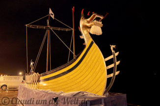 Uphellyaa 2015 Das Wikingerboot des Jarl Squad: Nils Olav