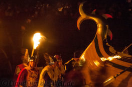 Uphellyaa 2015 Shetland Lerwick boot-schwanz
