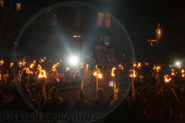 Uphellyaa 2015 Shetland Lerwick boot-gegenshot