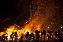 Uphellyaa 2015 Shetland Lerwick fackeln-fliegen